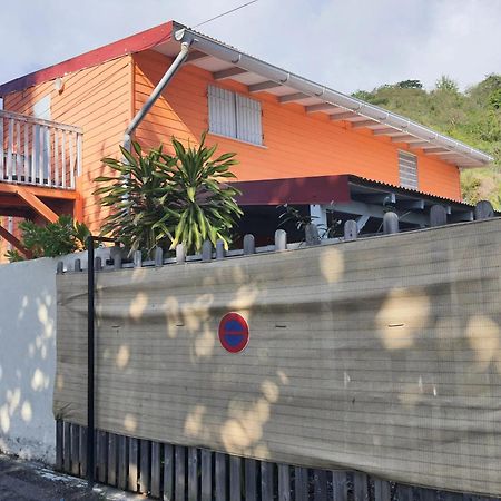 Appartement Cosy Au Carbet Avec Balcon Et Vue Sur Mer 70 M² Le Carbet Eksteriør billede